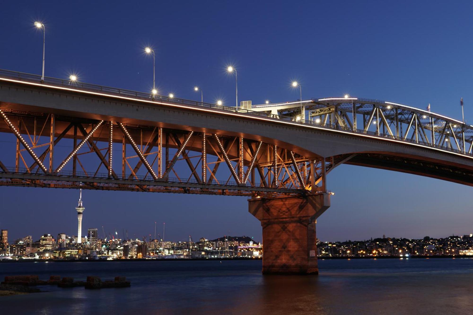 Luxurious & Spacious Living With Breathtaking Views Auckland Exterior photo