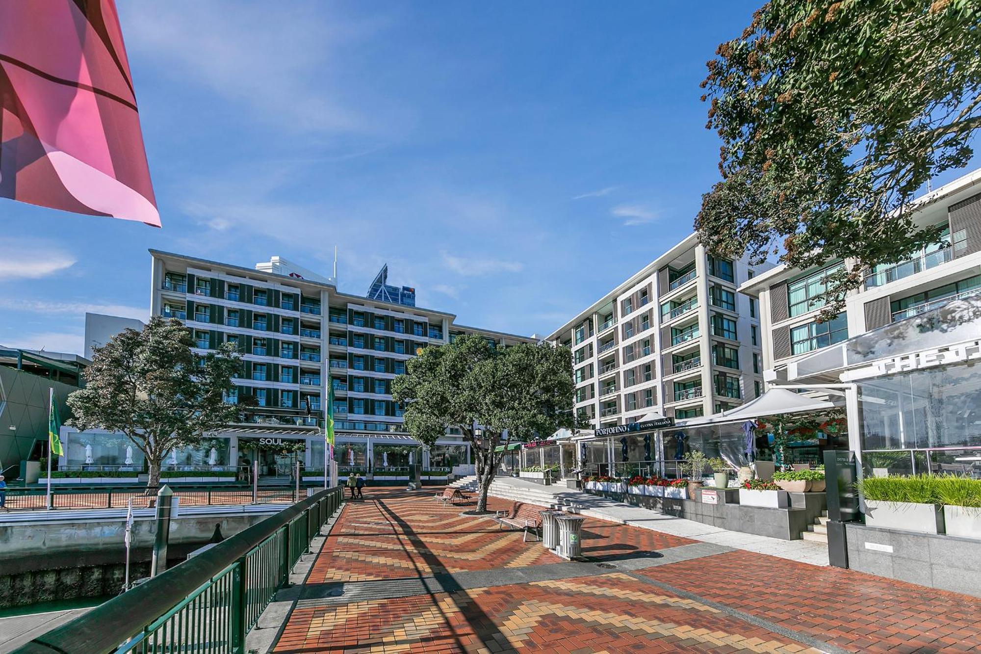 Luxurious & Spacious Living With Breathtaking Views Auckland Exterior photo