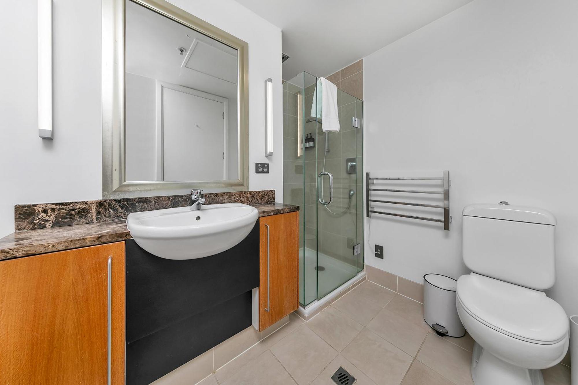 Luxurious & Spacious Living With Breathtaking Views Auckland Exterior photo