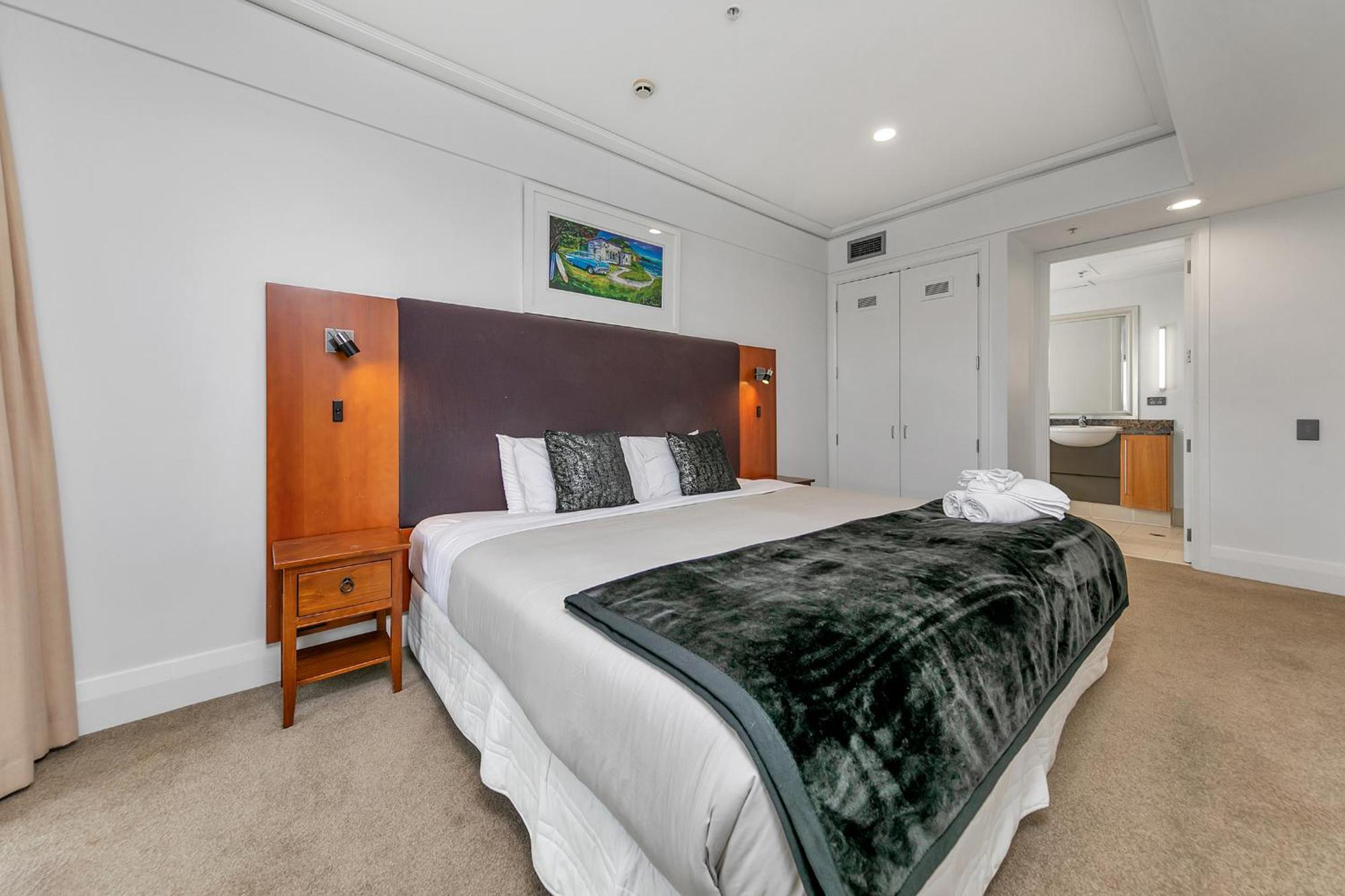 Luxurious & Spacious Living With Breathtaking Views Auckland Exterior photo
