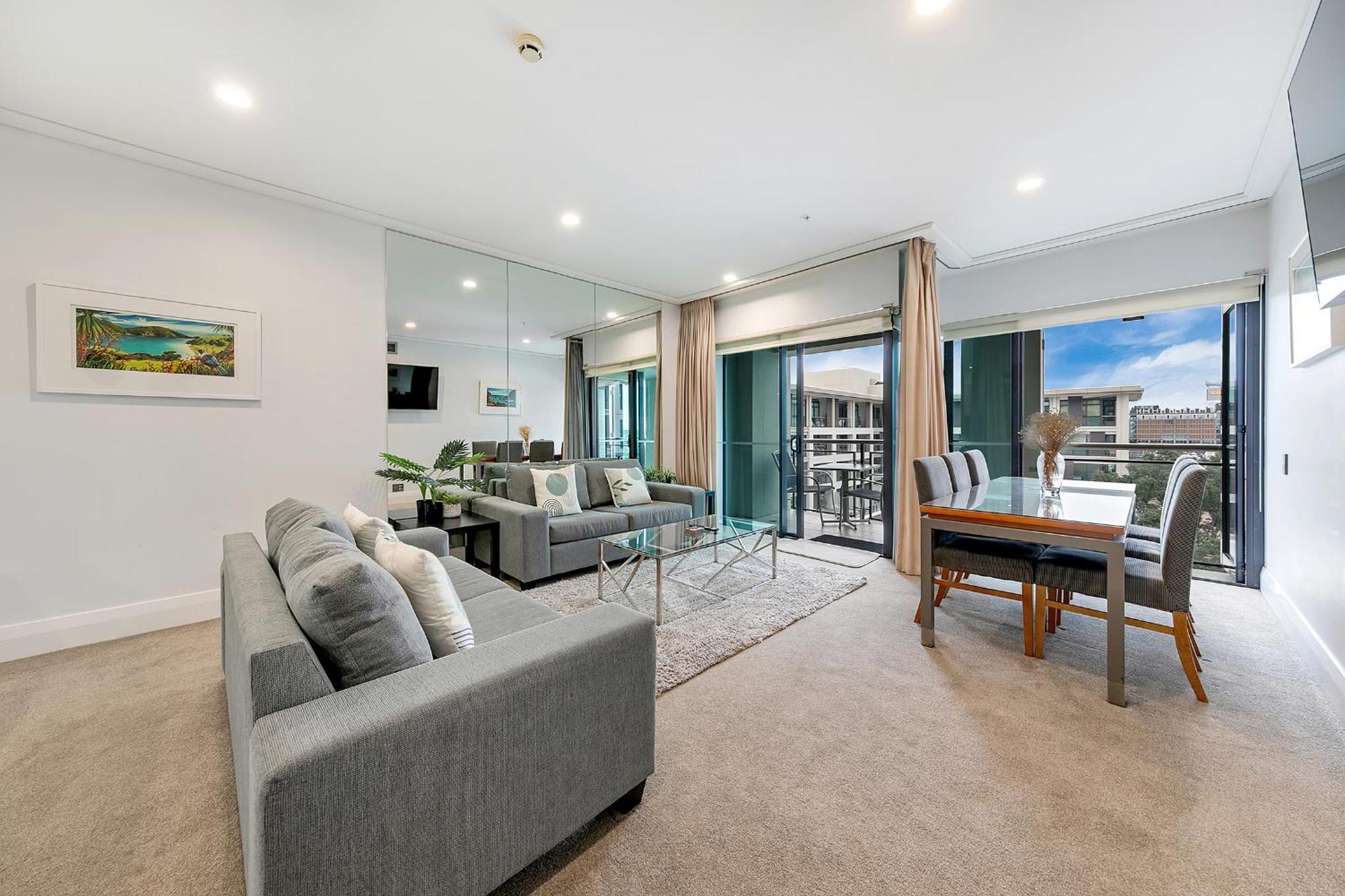 Luxurious & Spacious Living With Breathtaking Views Auckland Exterior photo